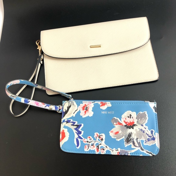Nine West Floral Wristlet Lovevook Beige Wristlet - Picture 2 of 7